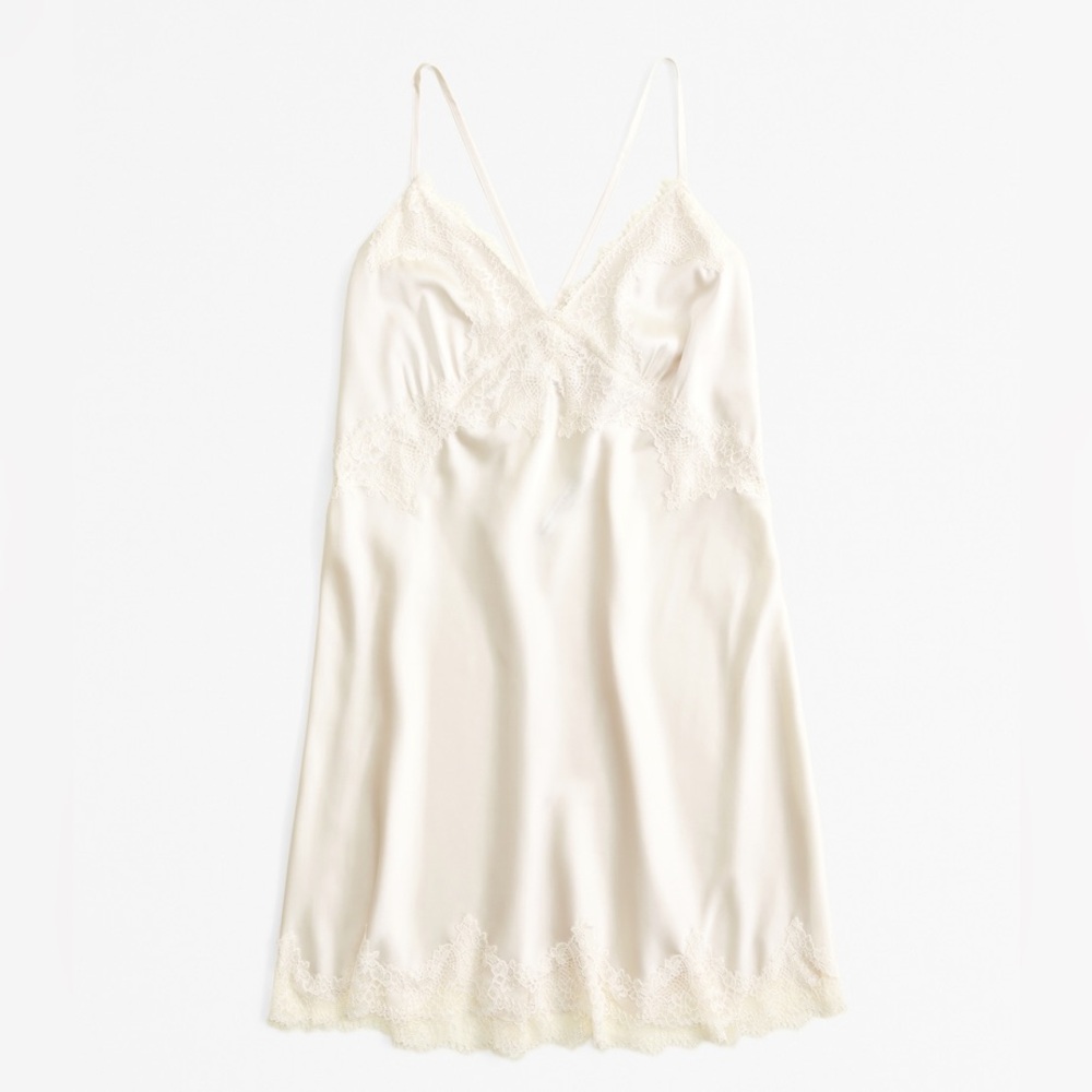 NWT Abercrombie & Fitch Lace and Satin Nightie Slip Dress Nightgown Cream